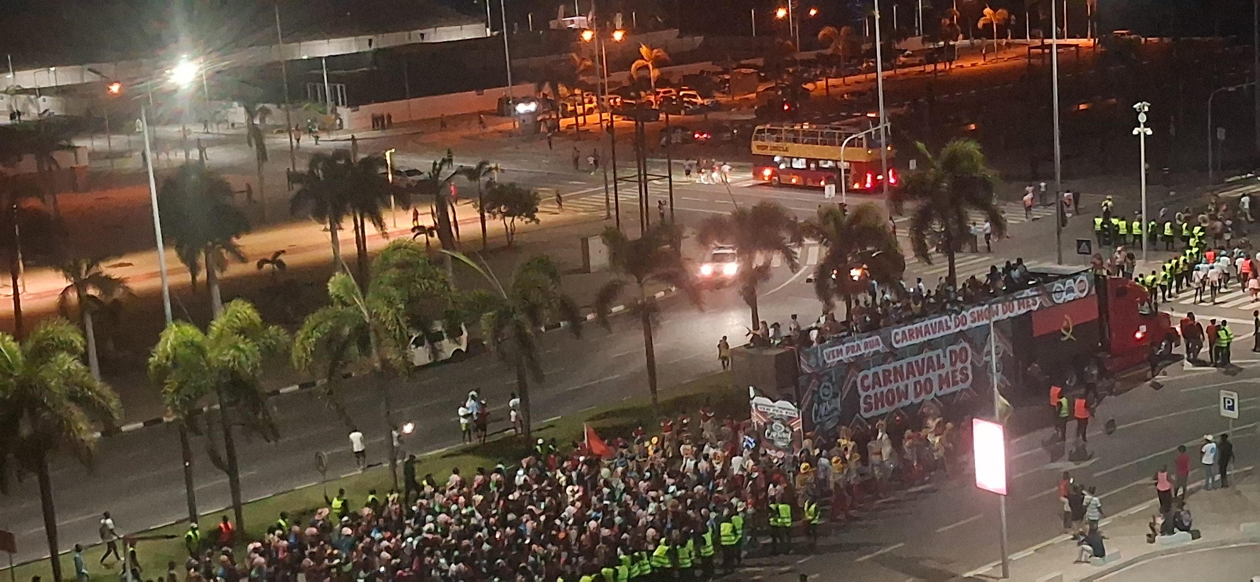 CARNAVAL DE LUANDA 2026: DO RANGEL À INGOMBOTA, A CIDADE ABRE AS PORTAS AO ENSAIO DA MAIOR MANIFESTAÇÃO CULTURAL DE ANGOLA