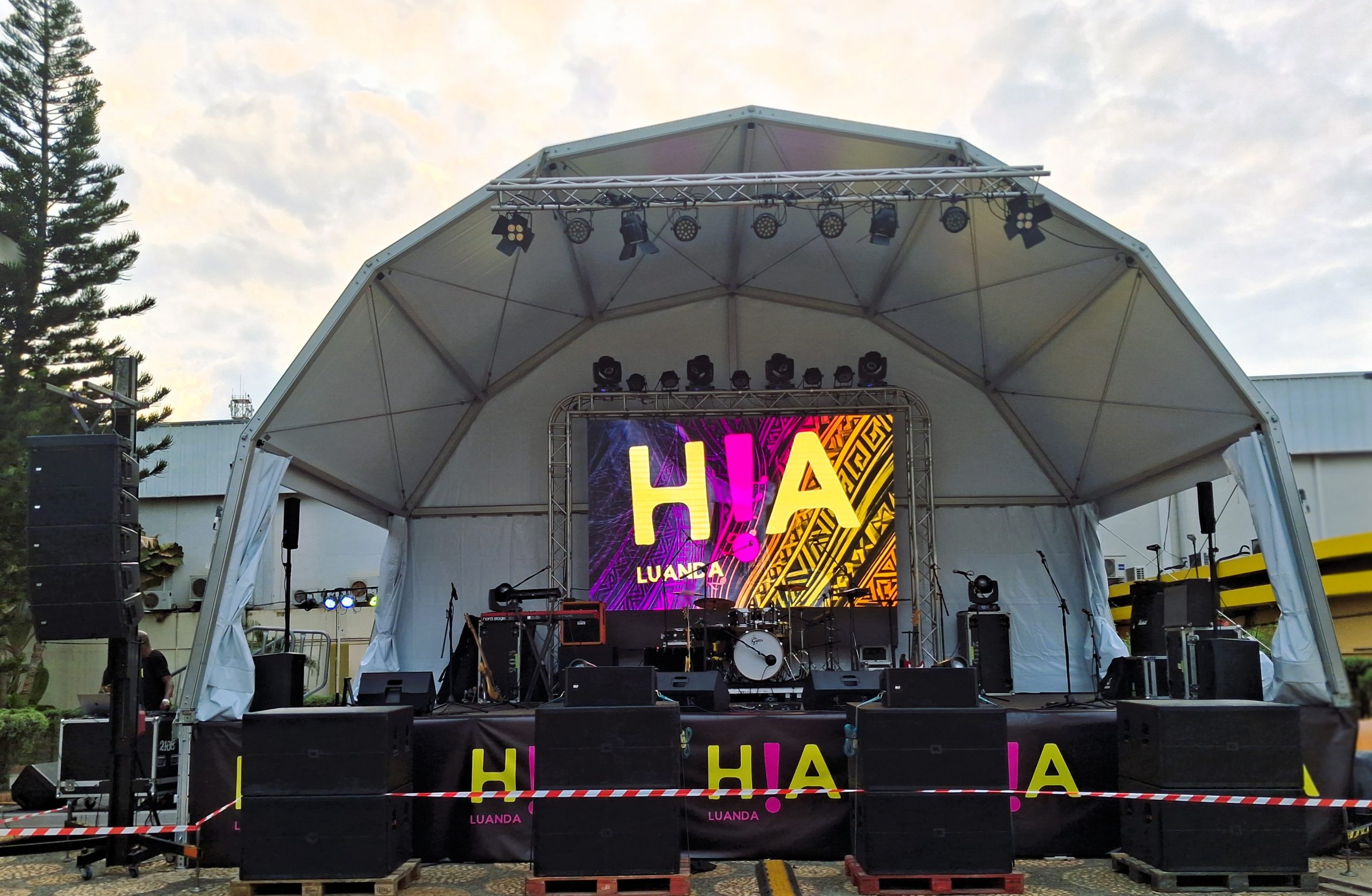 HOLA LUANDA 2026: MÚSICA, DIPLOMACIA E ENCONTROS QUE UNEM ÁFRICA E ESPANHA