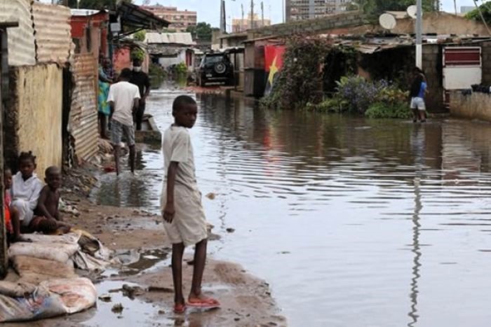 Chuvas em Luanda Expõem Fragilidades Urbanas e Acendem Alerta Social