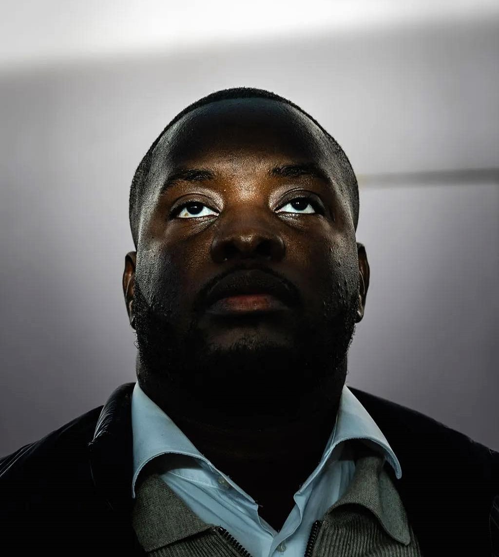 “Quem eu vejo quando leio”: literatura como espelho de uma geração entre Luanda e o mundo