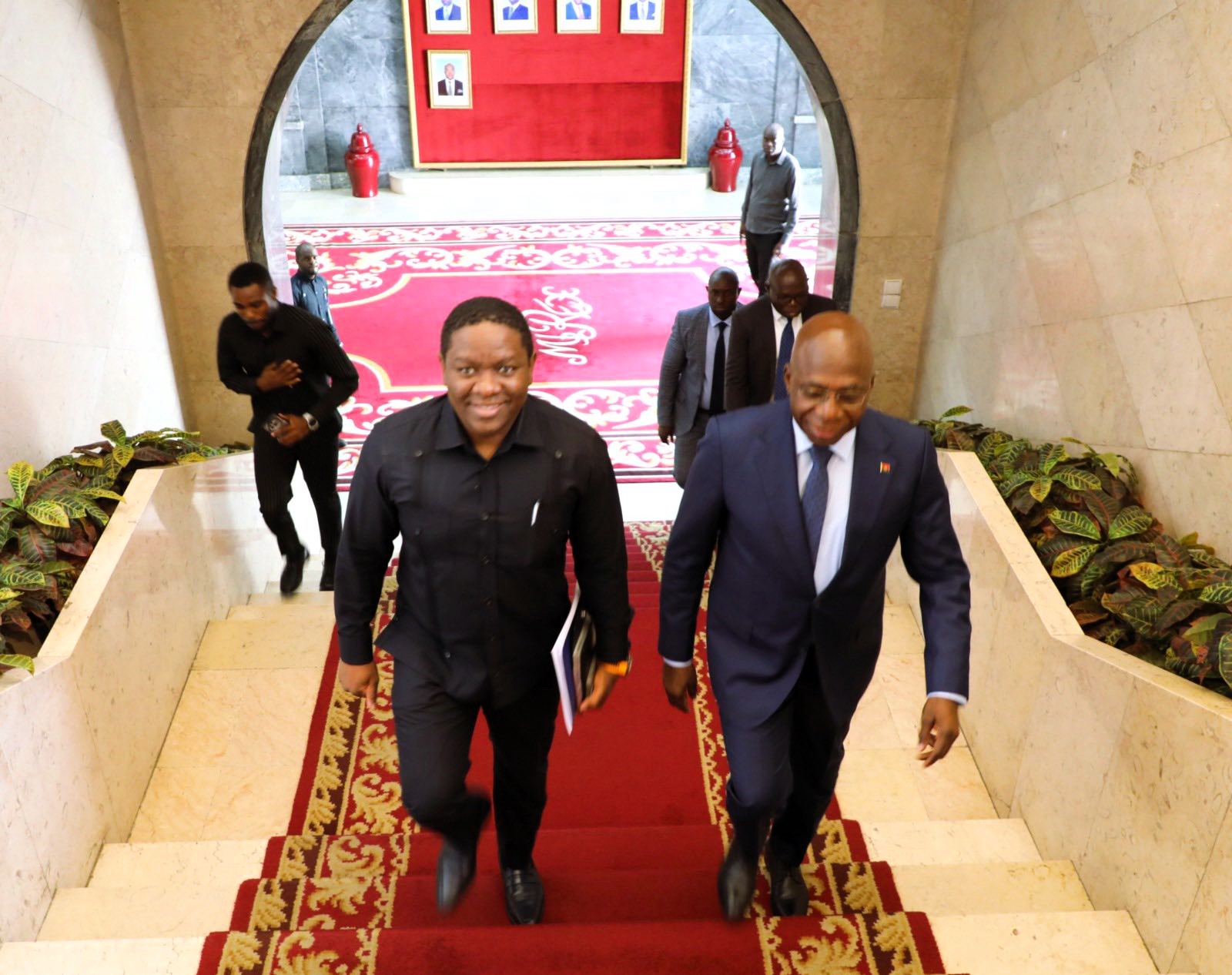 ANGOLA REFORÇA DIPLOMACIA ECONÓMICA PARA ATRAIR INVESTIMENTO NO TURISMO