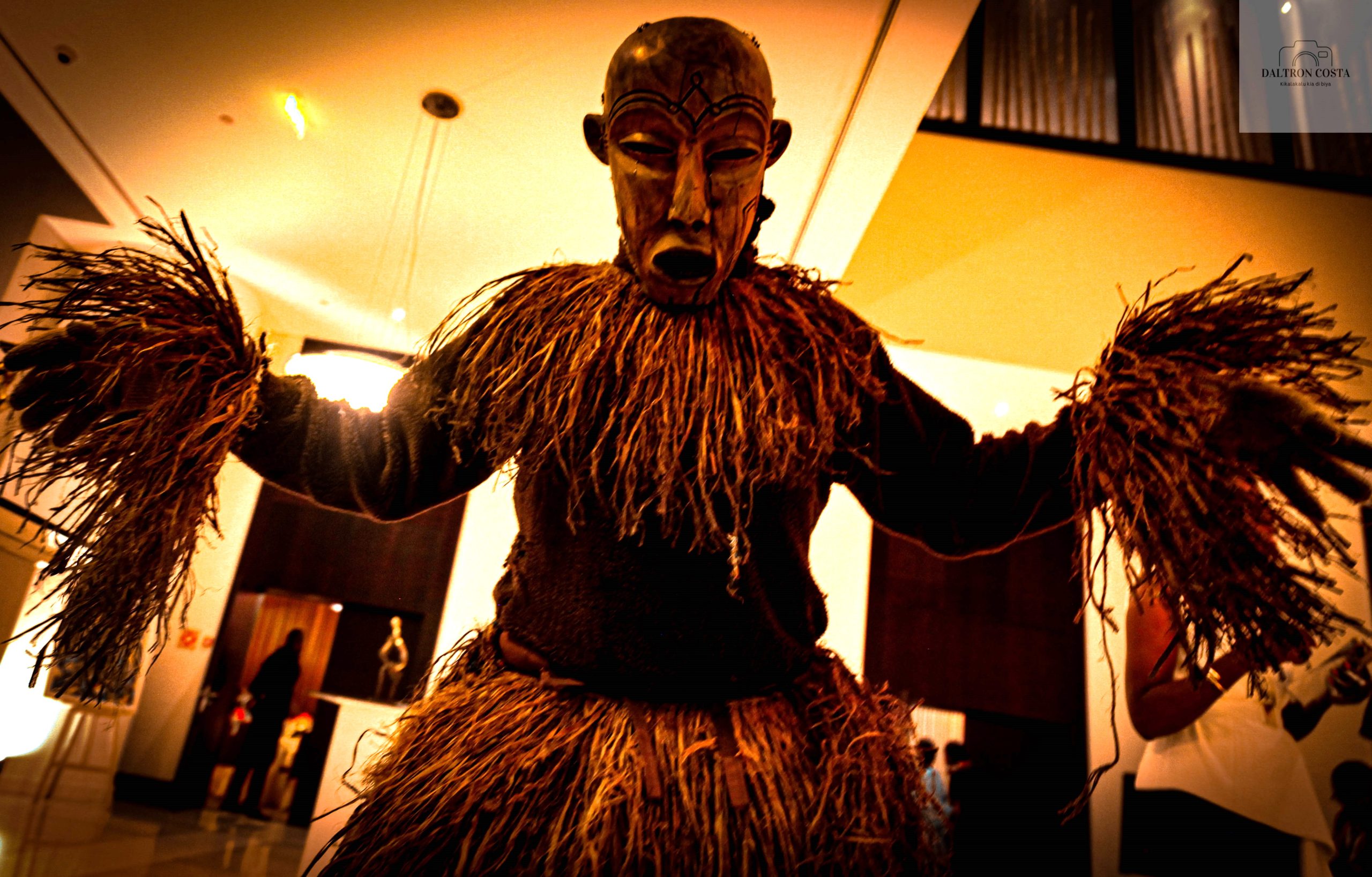 Cultura Angolana: Pilar Vivo da Unidade Nacional e Memória de um Povo em Reconciliação