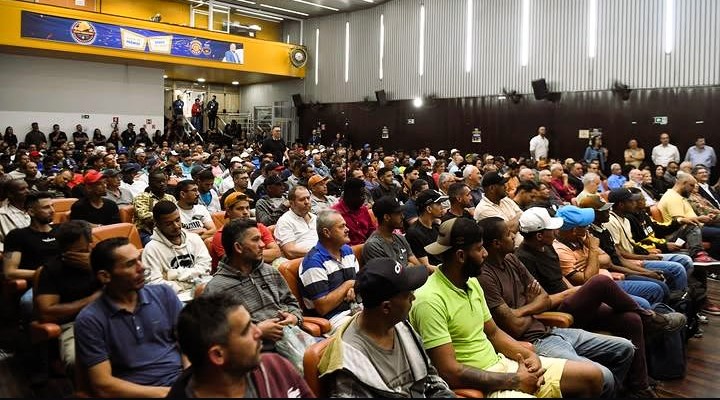 SINTRACON MOBILIZA TRABALHADORES E REACENDE DEBATE POLÍTICO NO BRASIL