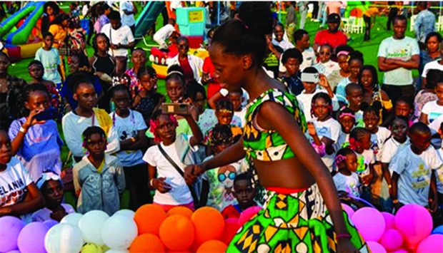 Festival Nzoji ya Monandengue expande-se a Benguela e celebra uma década de educação pela arte