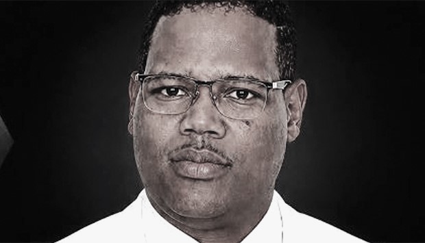 Bazuca Kevi: o profissional que ajudou a iluminar e dar voz aos grandes palcos de Angola