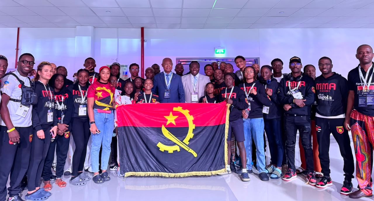 Diplomacia angolana acompanha campanha dos jovens lutadores no Mundial de MMA em Abu Dhabi