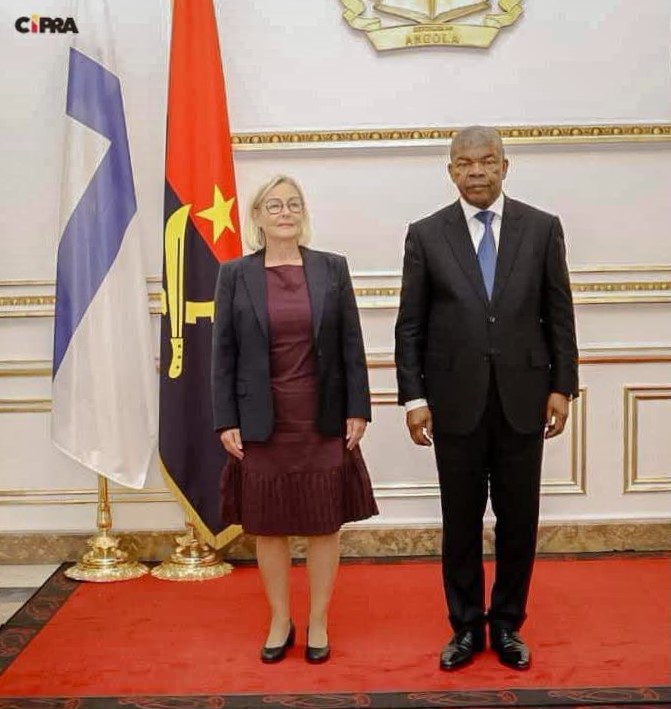 Angola acolhe cinco novos embaixadores e amplia agenda de cooperação internacional
