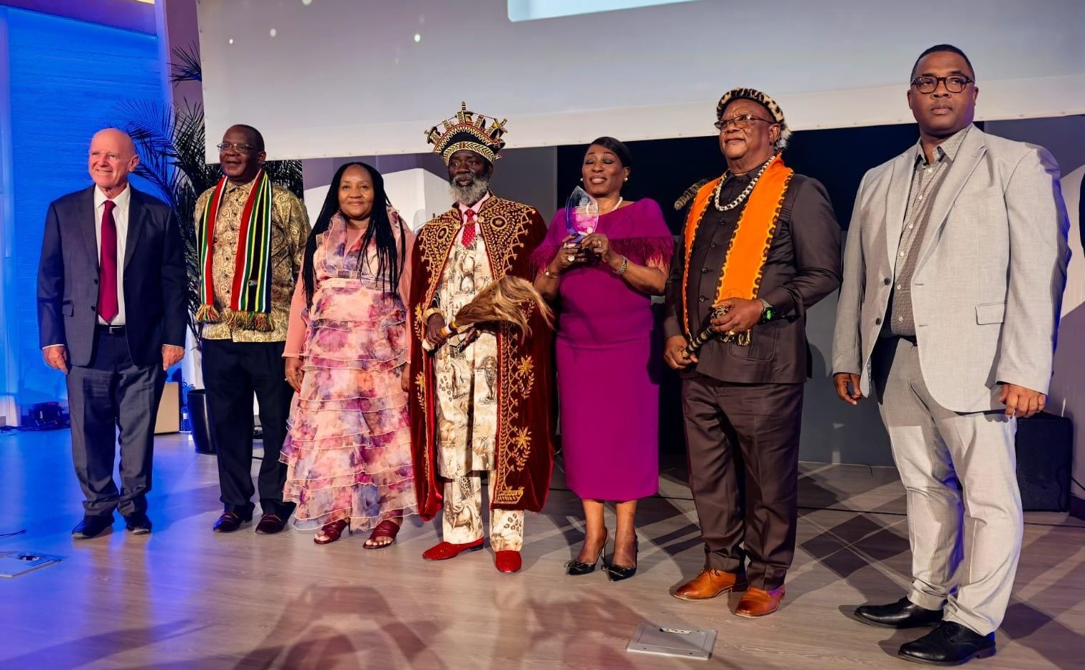 Angola leva diplomacia económica e turismo sustentável à agenda internacional em Espanha