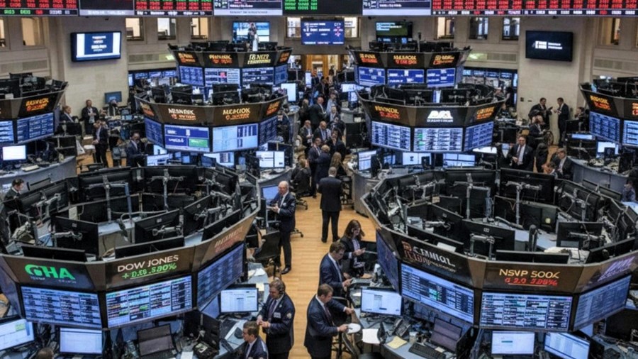MERCADOS INTERNACIONAIS INICIAM SESSÃO SOB PRESSÃO DE INCERTEZAS ECONÓMICAS E GEOPOLÍTICAS