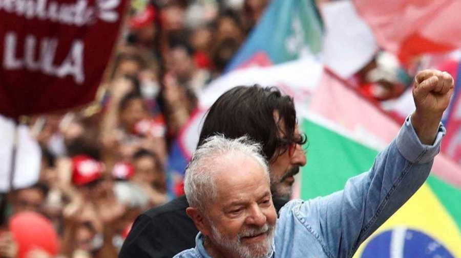 LULA APRESENTA COMPROMISSOS ECONÓMICOS E FISCAIS EM ENCONTRO COM EMPRESÁRIOS NO BRASIL
