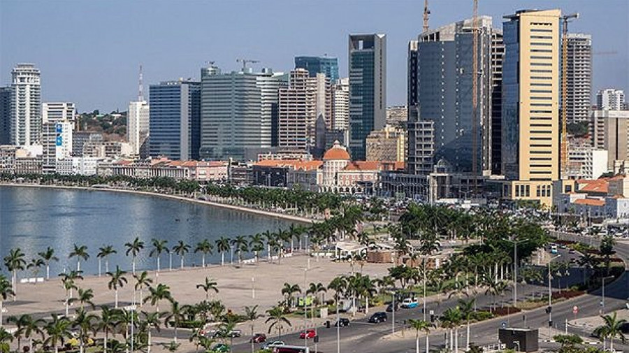 ANGOLA ABRE DEBATE NACIONAL SOBRE ENGENHARIA CLÍNICA, TECNOLOGIA HOSPITALAR E TRANSFORMAÇÃO DIGITAL NA SAÚDE