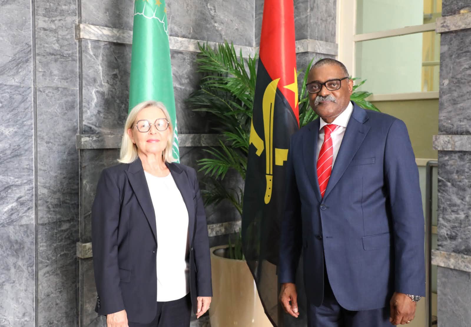 ANGOLA E FINLÂNDIA REFORÇAM DIÁLOGO BILATERAL NO ANO DOS 50 ANOS DE RELAÇÕES DIPLOMÁTICAS