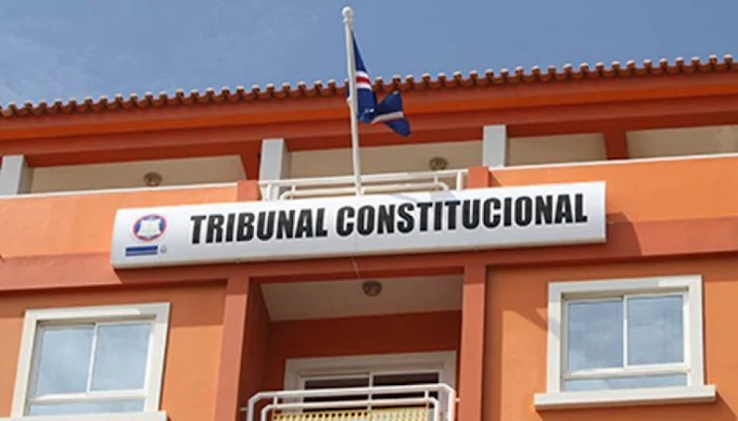 CABO VERDE FECHA PRAZO DE CANDIDATURAS E ENTRA NA FASE DE VALIDAÇÃO PARA AS PRESIDENCIAIS