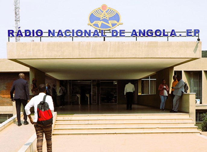 RNA ESTREIA NOVA GRELHA E ACELERA TRANSFORMAÇÃO DIGITAL DA RÁDIO PÚBLICA