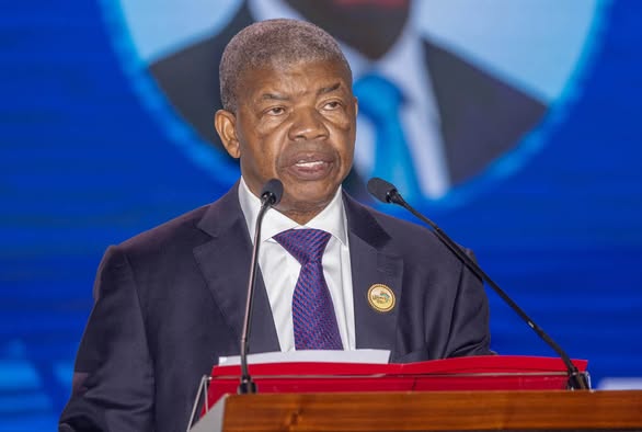 DIPLOMACIA E PAZ EM ÁFRICA | BIENAL DE LUANDA DESTACA A GOVERNAÇÃO DA ÁGUA COMO INSTRUMENTO DE PREVENÇÃO DE CONFLITOS